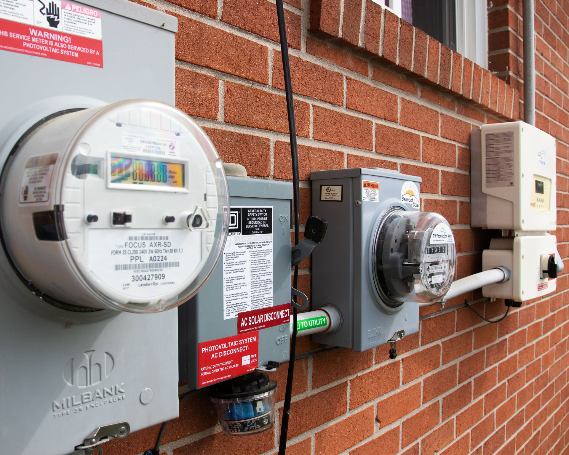 Index of /wpcontent/uploads/BlogPosts/AreSolarPanelsDangerous/